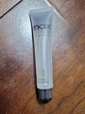 Cherimoya lip gloss clear